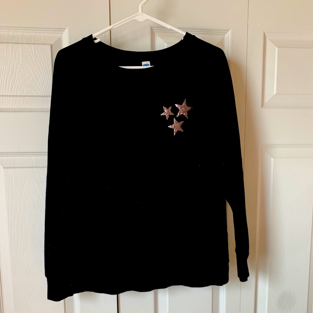 Black long sleeve shirt